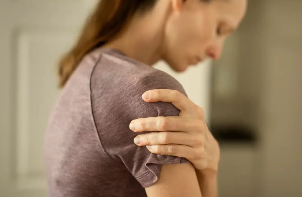 How to manage chronic pain in opioid addiction recovery